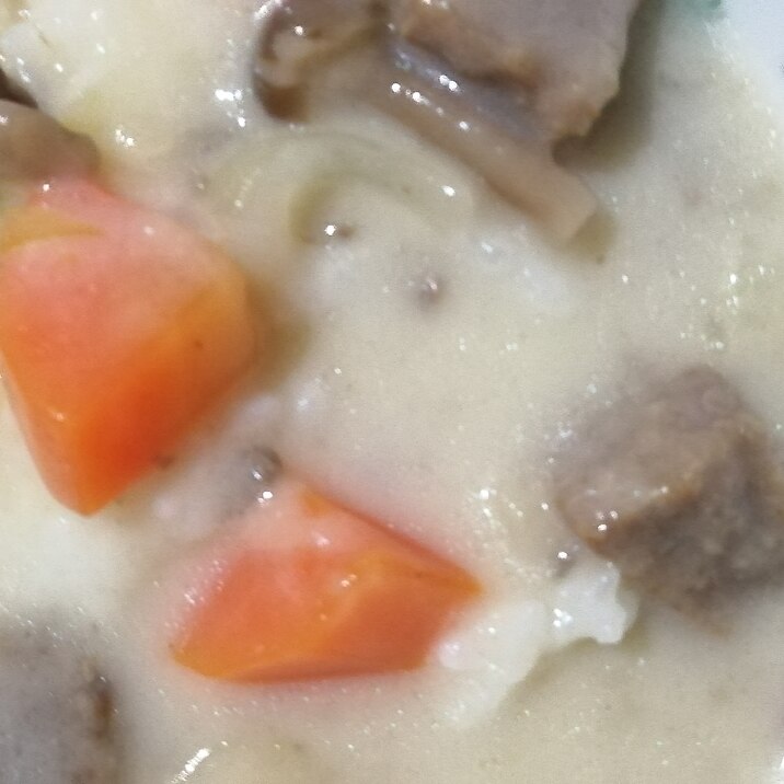 サイコロステーキシチュー